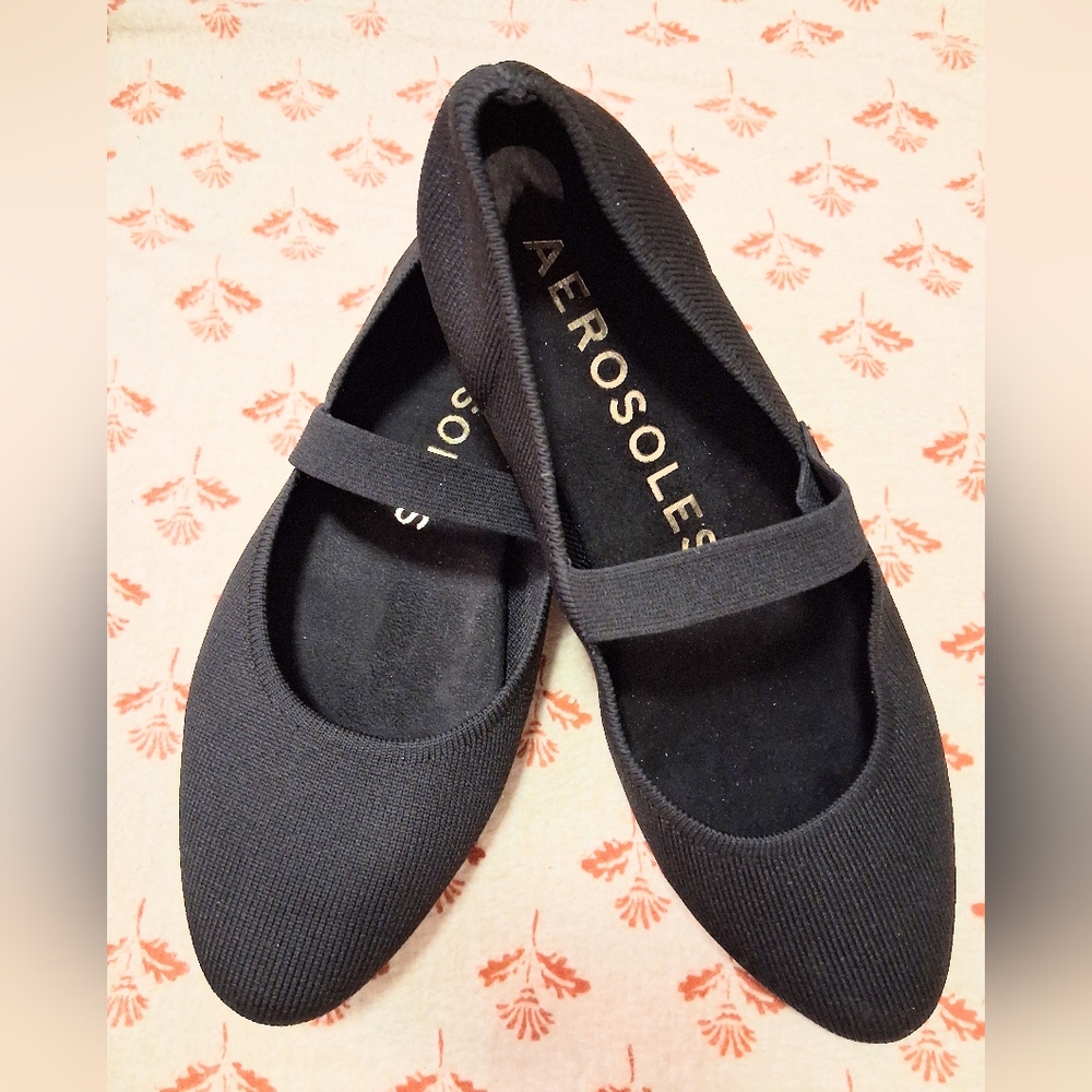 NEW! Size 10 Black Aerosoles Pointy Toed Mary Janes